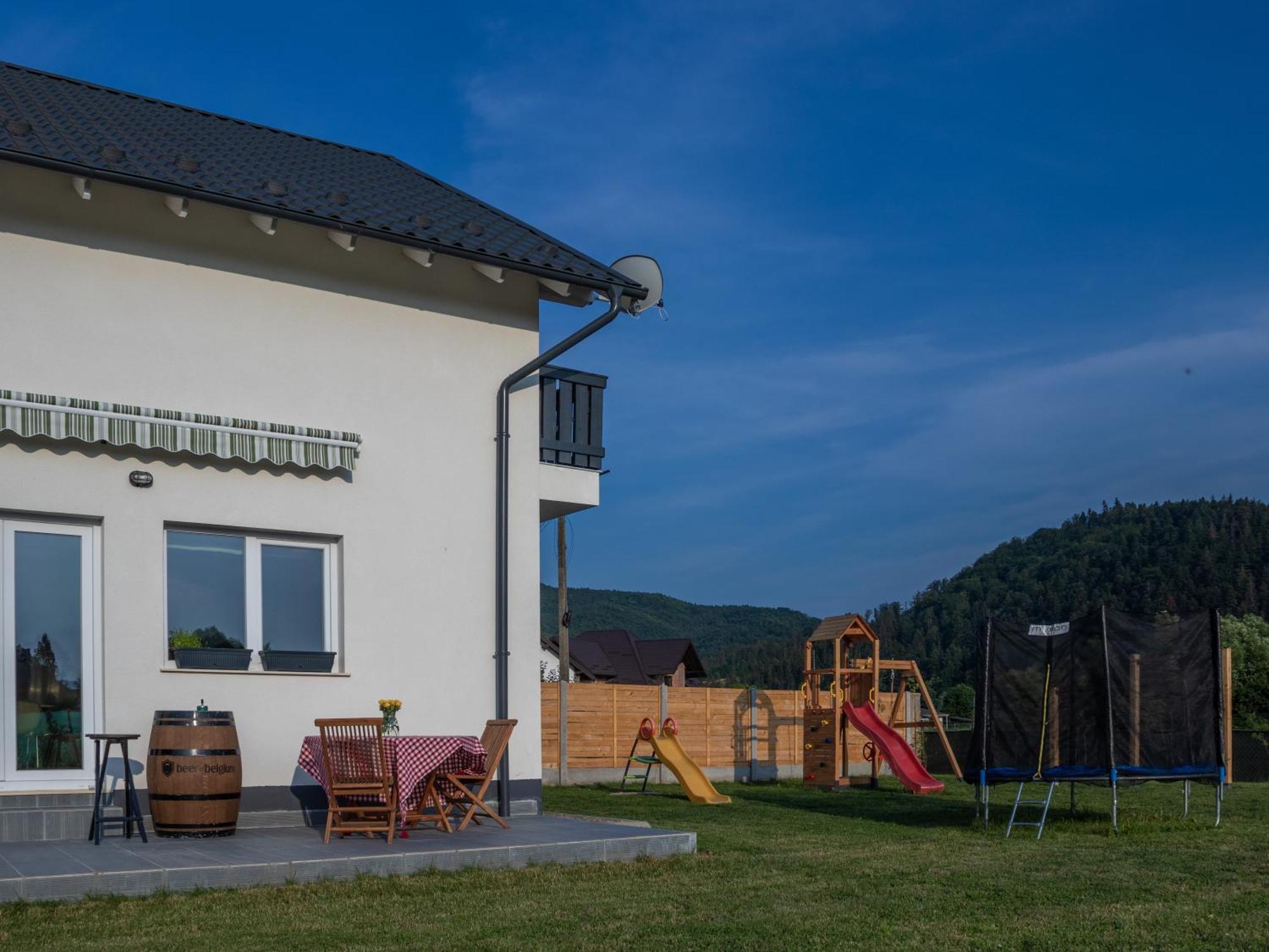 Dom Hills Bucovina Hotel Gura Humorului Kültér fotó